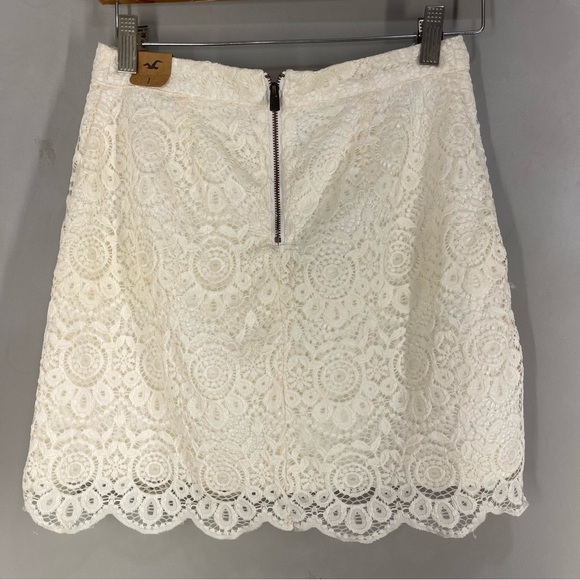 New Hollister Mini Lace Skirt Women size 1 - Picture 2 of 8